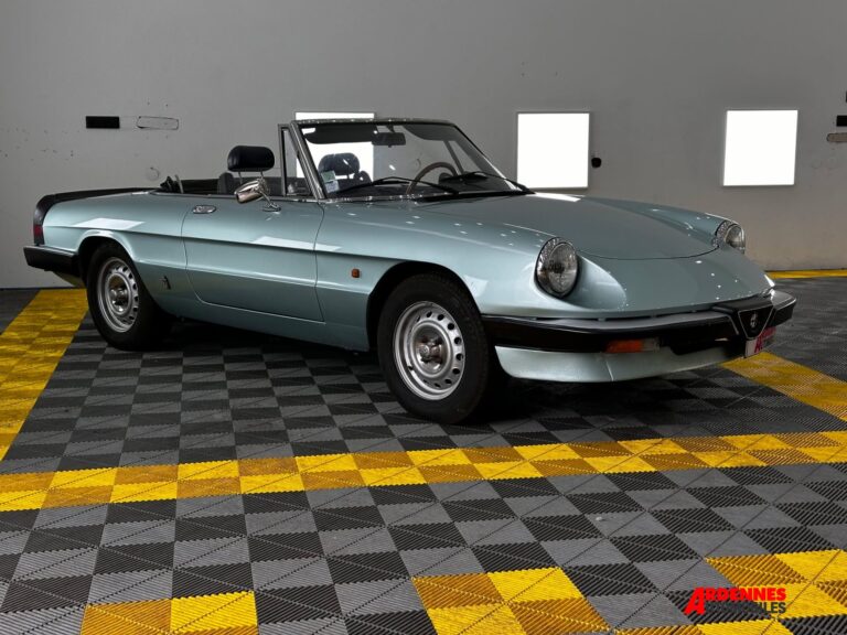 Alfa Romeo Spider – Ardennes Automobiles, Ardennes