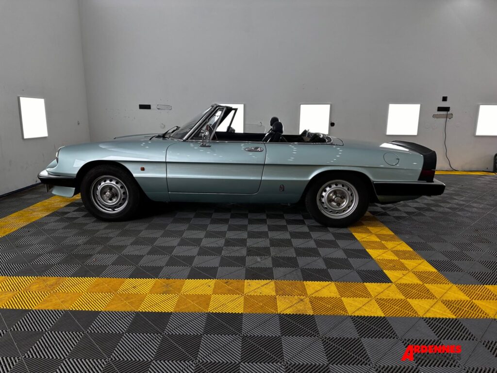 Alfa Romeo Spider – Ardennes Automobiles, Ardennes