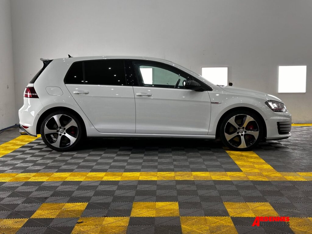 Volkswagen Golf 7 GTI Performance – Ardennes Automobiles, Ardennes