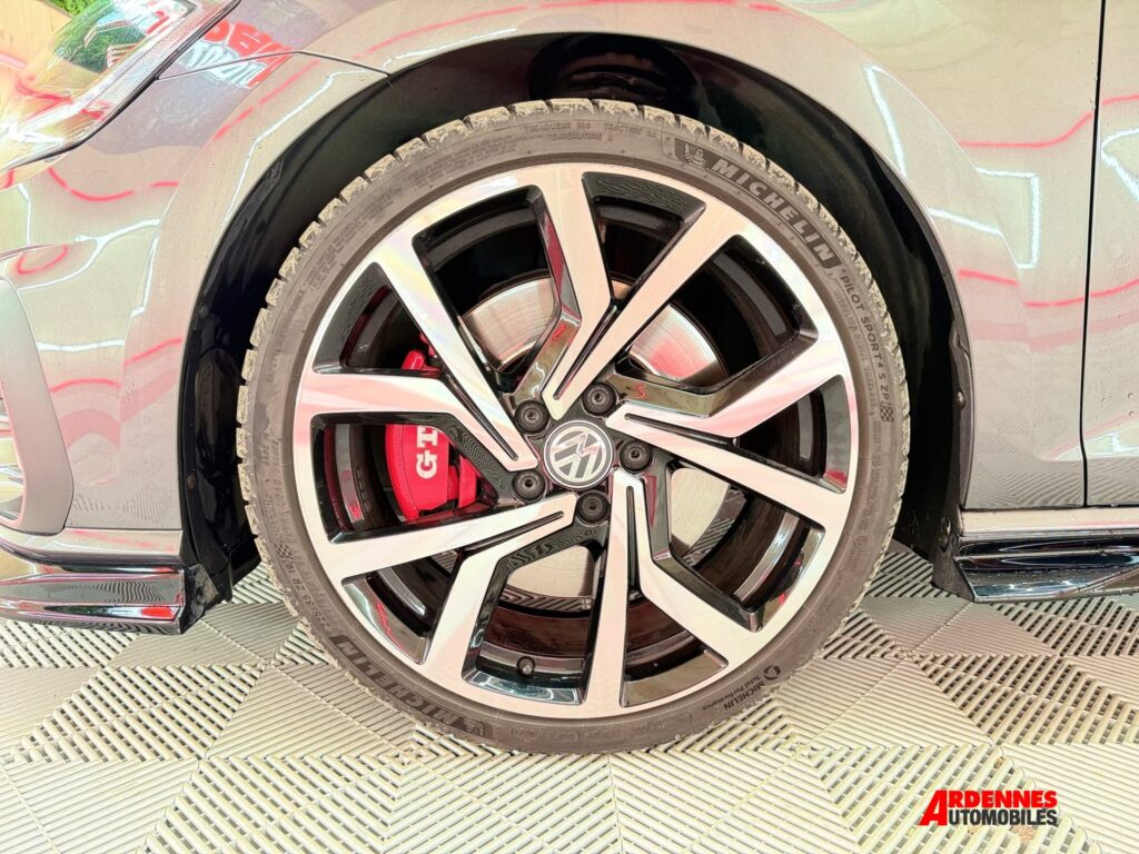 Volkswagen Golf 7 GTI Performance – Ardennes Automobiles, Ardennes
