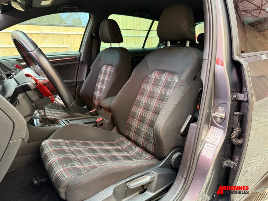Volkswagen Golf 7 GTI Performance – Ardennes Automobiles, Ardennes