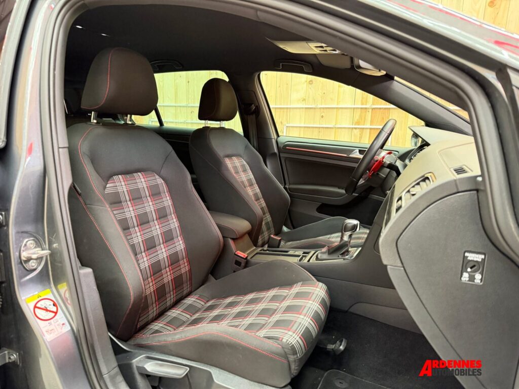 Volkswagen Golf 7 GTI Performance – Ardennes Automobiles, Ardennes