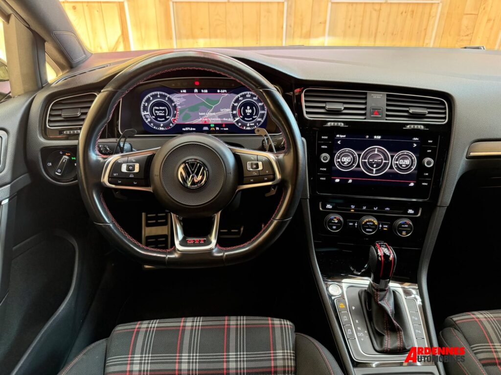 Volkswagen Golf 7 GTI Performance – Ardennes Automobiles, Ardennes