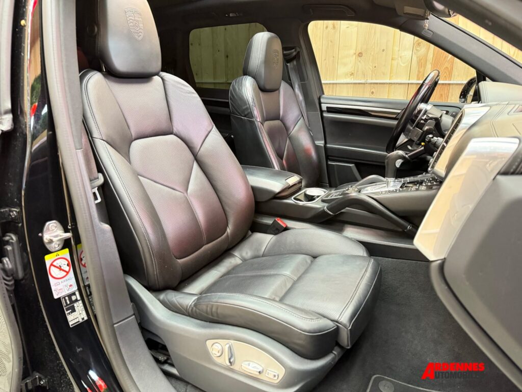 Porsche Cayenne S Edition Platinum – Ardennes Automobiles, Ardennes