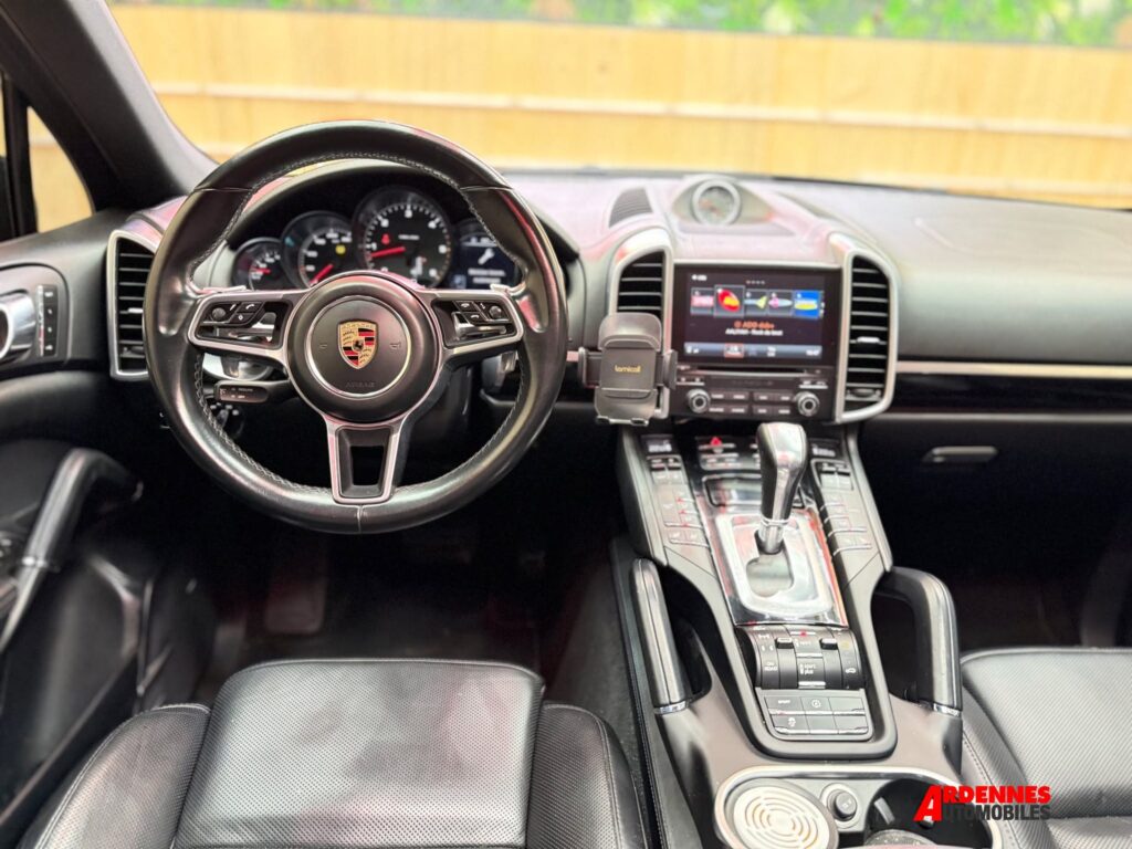 Porsche Cayenne S Edition Platinum – Ardennes Automobiles, Ardennes