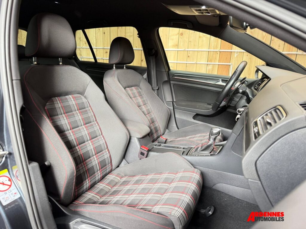 Volkswagen Golf 7 GTI Performance – Ardennes Automobiles, Ardennes