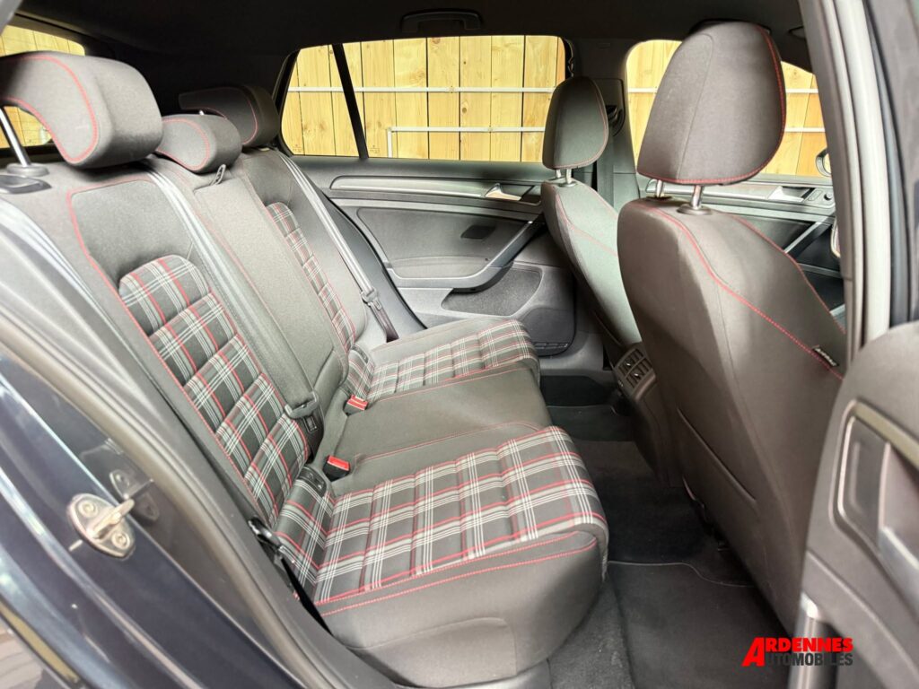 Volkswagen Golf 7 GTI Performance – Ardennes Automobiles, Ardennes