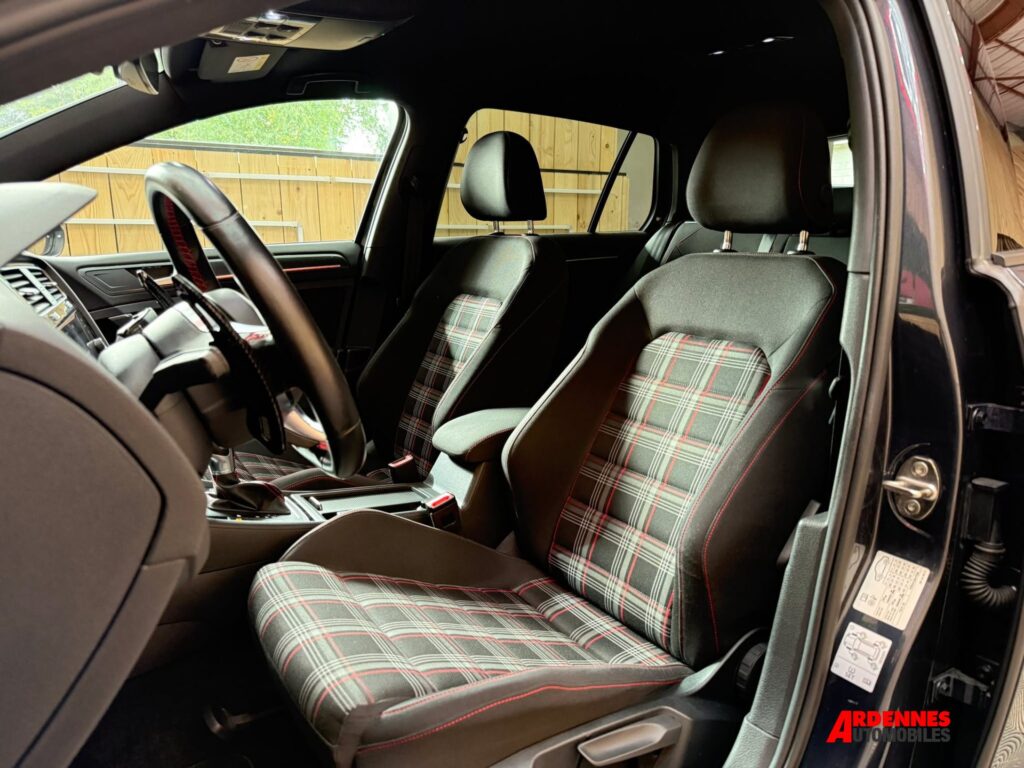 Volkswagen Golf 7 GTI Performance – Ardennes Automobiles, Ardennes