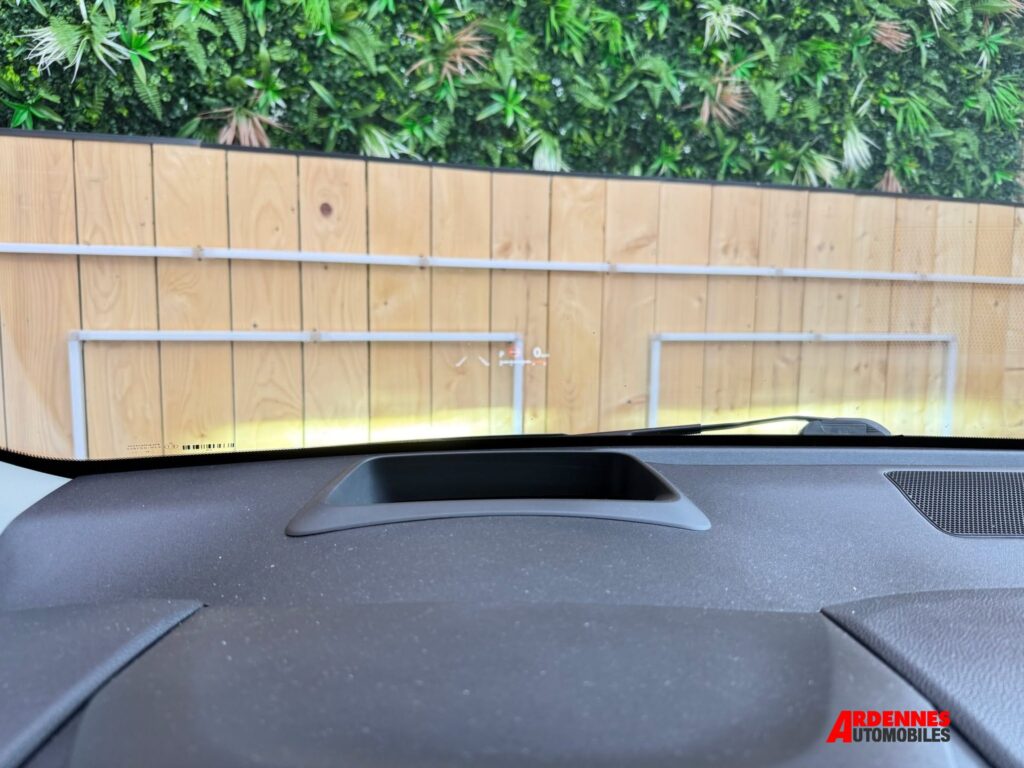 Toyota Yaris Hybride – Ardennes Automobiles, Ardennes