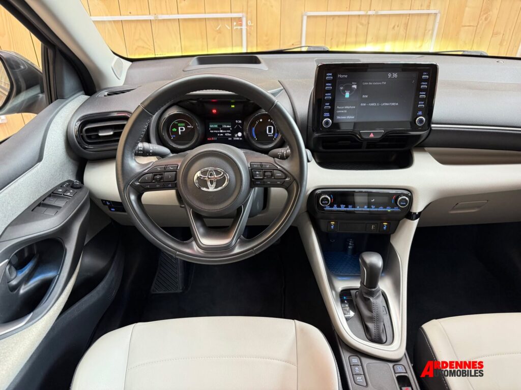 Toyota Yaris Hybride – Ardennes Automobiles, Ardennes