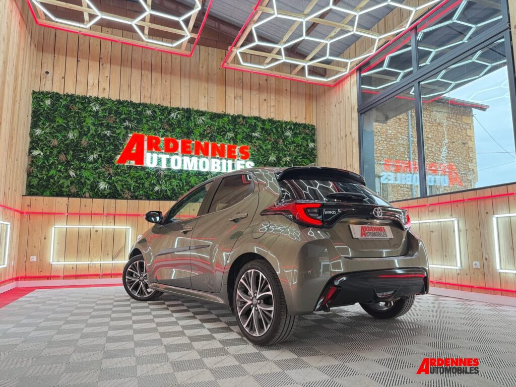 Toyota Yaris Hybride – Ardennes Automobiles, Ardennes