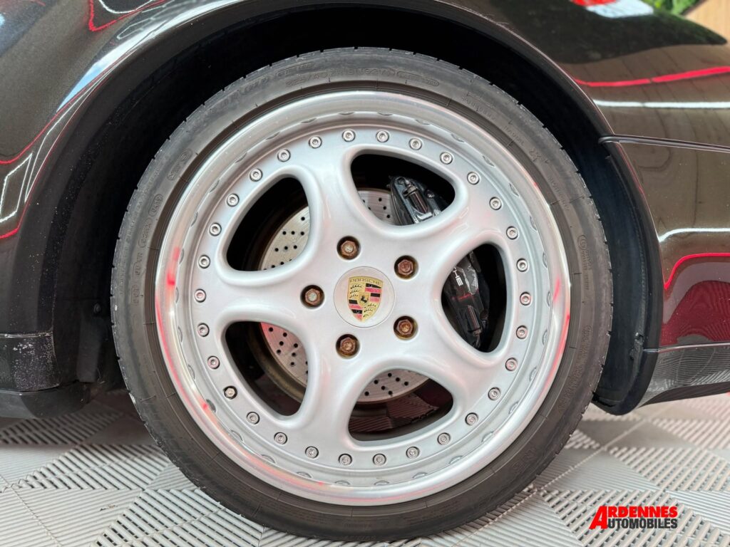 Porsche 911 Type 993 Carrera 2 – Ardennes Automobiles, Ardennes