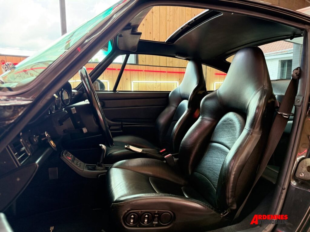 Porsche 911 Type 993 Carrera 2 – Ardennes Automobiles, Ardennes