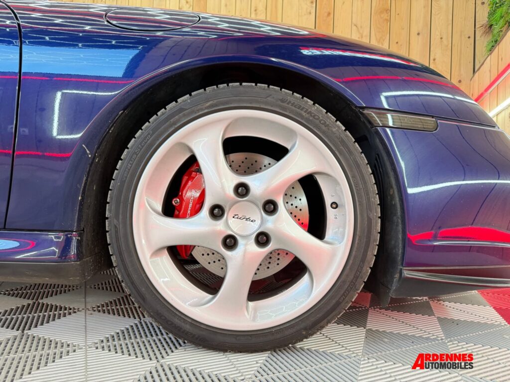 Porsche 911 Type 996 Turbo – Ardennes Automobiles, Ardennes