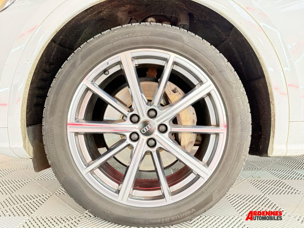 Audi Q5 quattro – Ardennes Automobiles, Ardennes