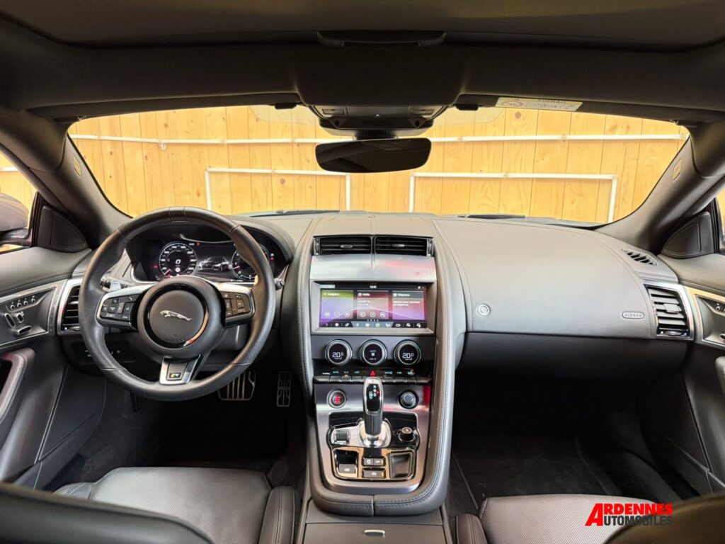 Jaguar F-type R – Ardennes Automobiles, Ardennes