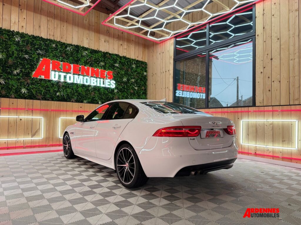 Jaguar Xe 2,0 Diesel – Ardennes Automobiles, Ardennes