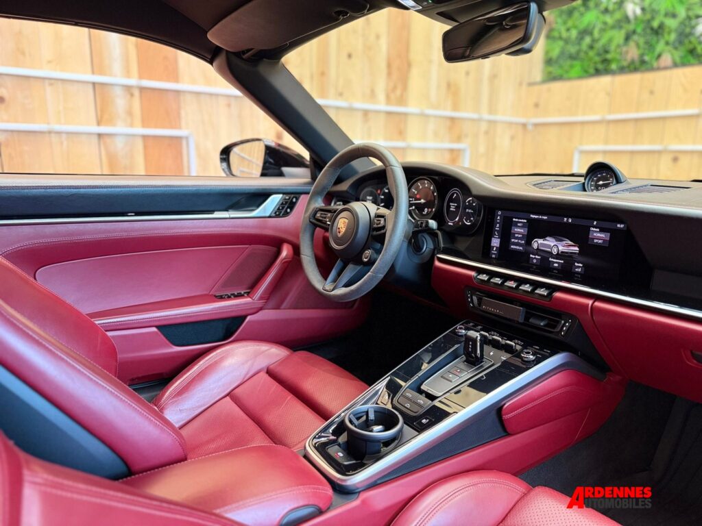 Porsche 911 Carrera – Ardennes Automobiles, Ardennes