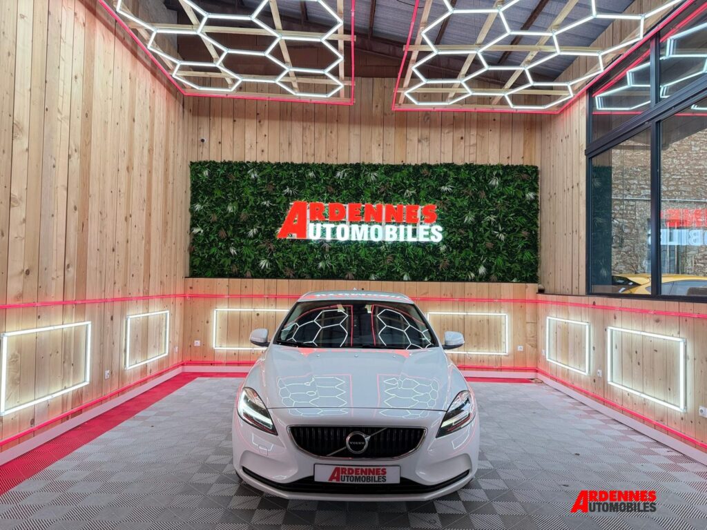 Volvo V40 – Ardennes Automobiles, Ardennes