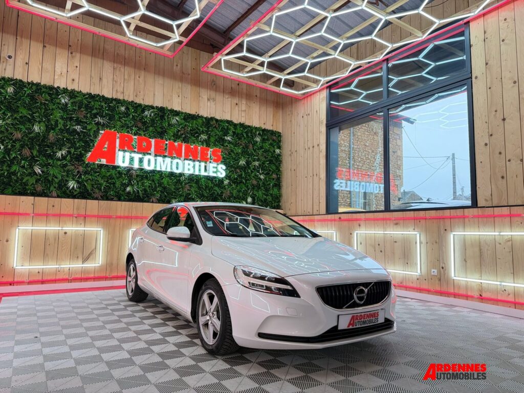 Volvo V40 – Ardennes Automobiles, Ardennes