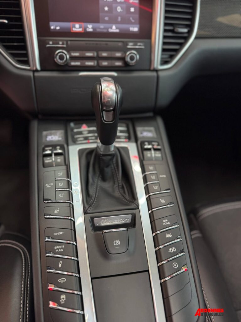 Porsche Macan Turbo Performance – Ardennes Automobiles, Ardennes