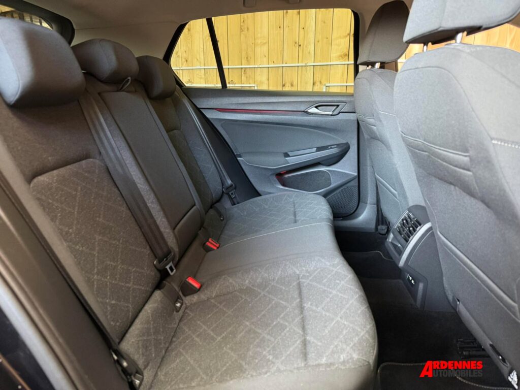 Volkswagen Golf 8 – Ardennes Automobiles, Ardennes
