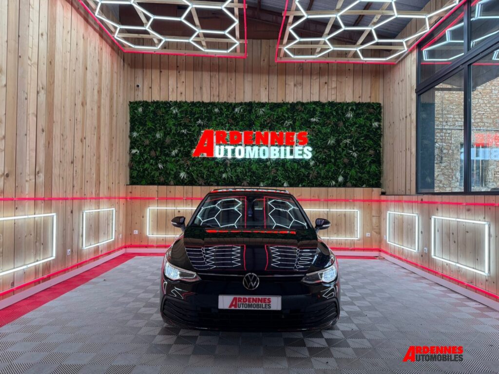 Volkswagen Golf 8 – Ardennes Automobiles, Ardennes