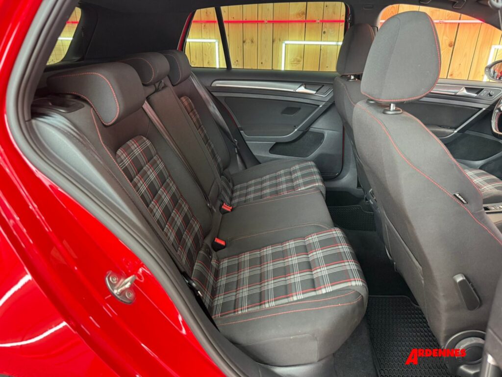 Volkswagen Golf 7 GTI Performance – Ardennes Automobiles, Ardennes