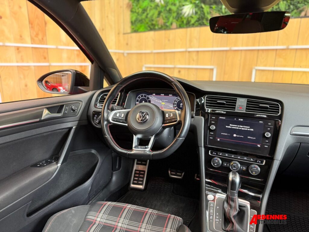 Volkswagen Golf 7 GTI Performance – Ardennes Automobiles, Ardennes