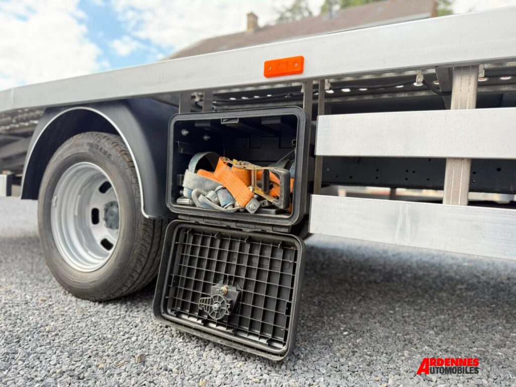 Iveco Daily 35-160 d'occasion – Ardennes Automobiles, Ardennes