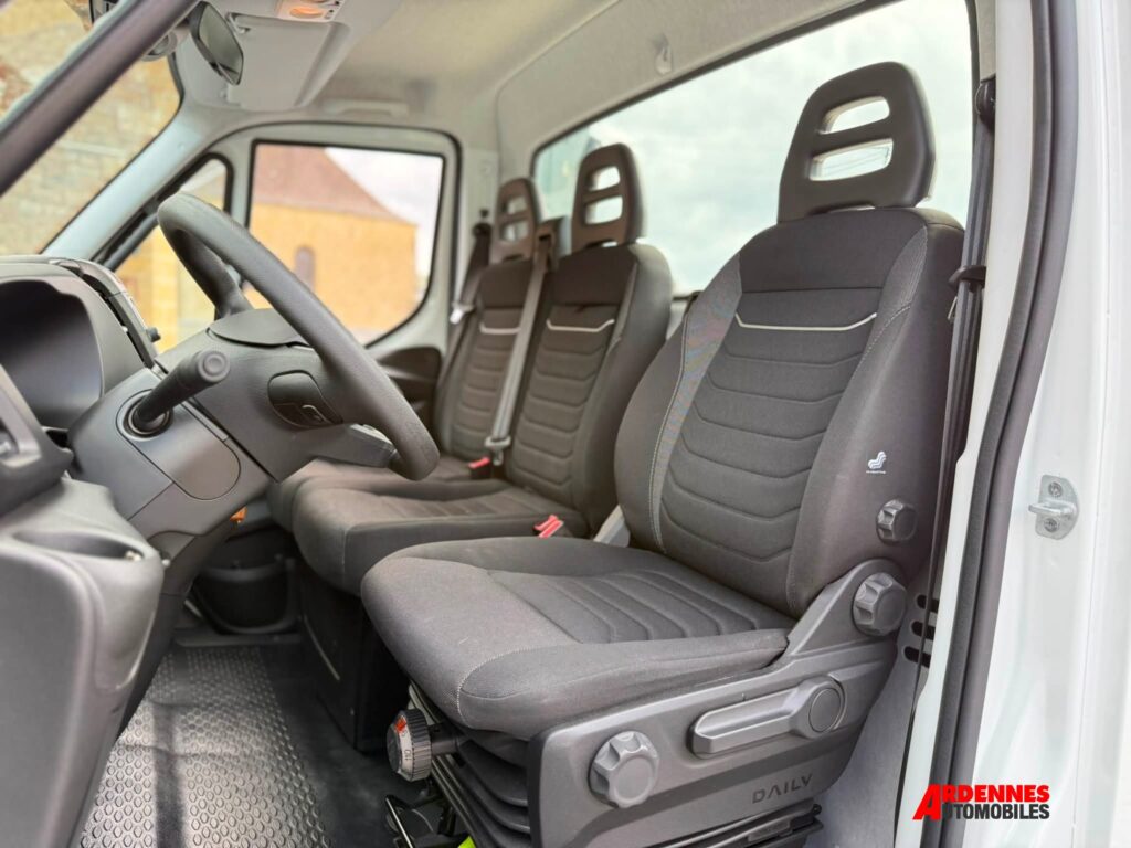 Iveco Daily 35-160 d'occasion – Ardennes Automobiles, Ardennes