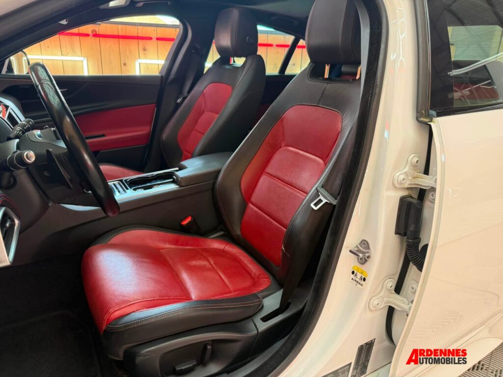 Jaguar Xe 2,0 Diesel – Ardennes Automobiles, Ardennes