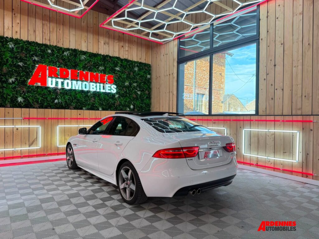 Jaguar Xe 2,0 Diesel – Ardennes Automobiles, Ardennes