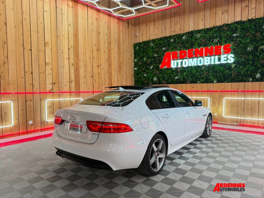 Jaguar Xe 2,0 Diesel – Ardennes Automobiles, Ardennes