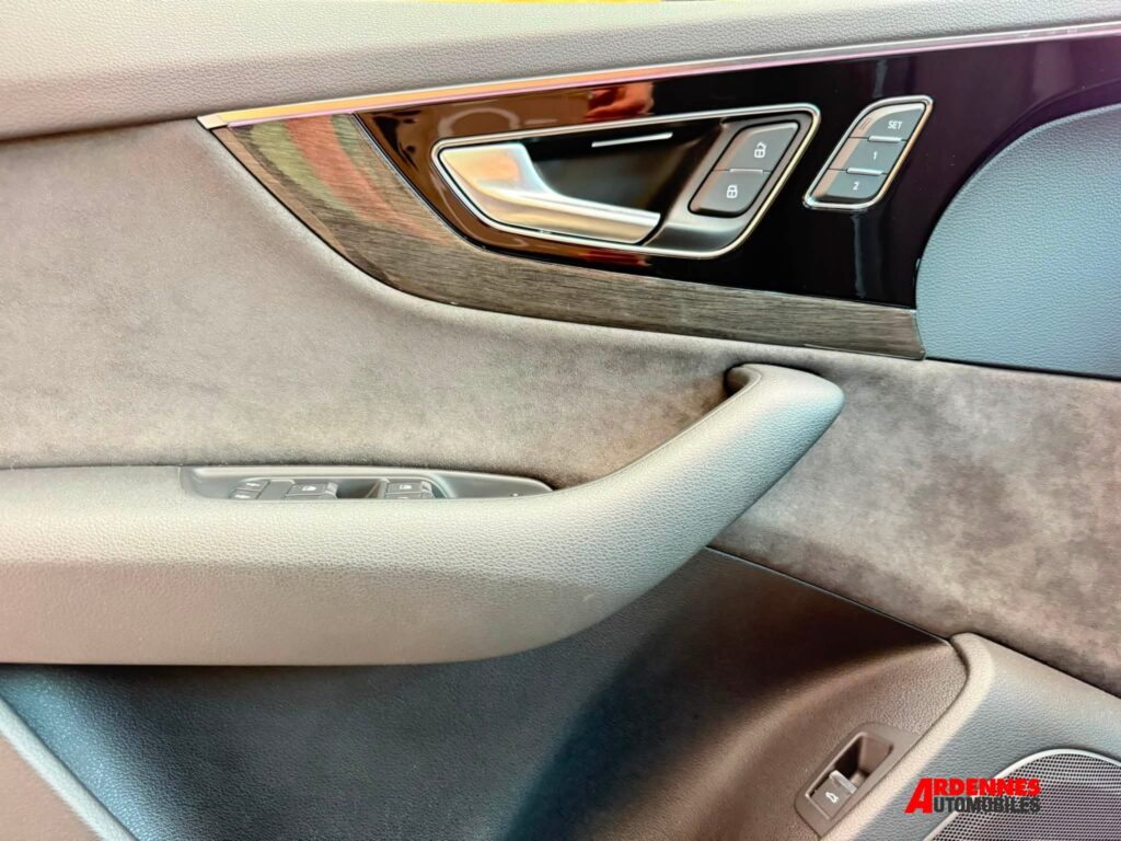 Audi Q7 50 TDI 286ch S line quattro tiptronic 7 places d'occasion – Ardennes Automobiles, Ardennes