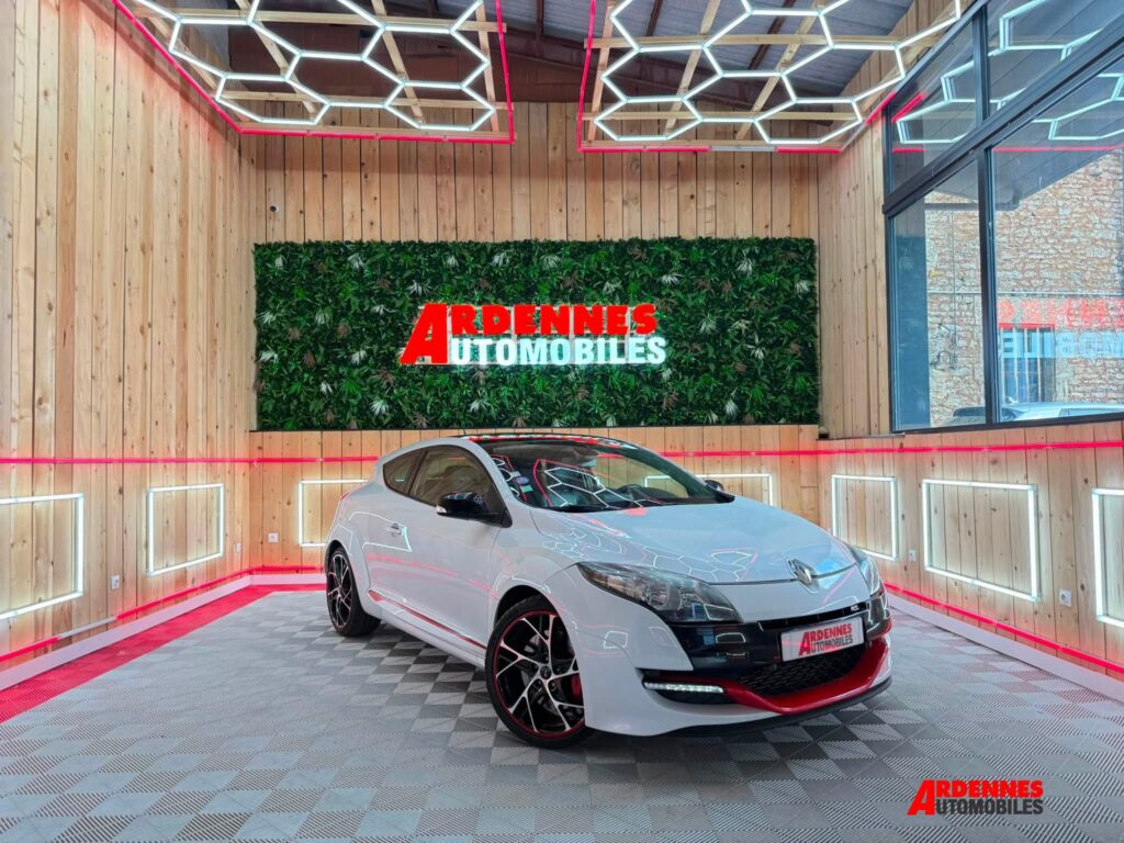 Renault Megane Coupe 2.0T 265ch RS d'occasion – Ardennes Automobiles, Ardennes
