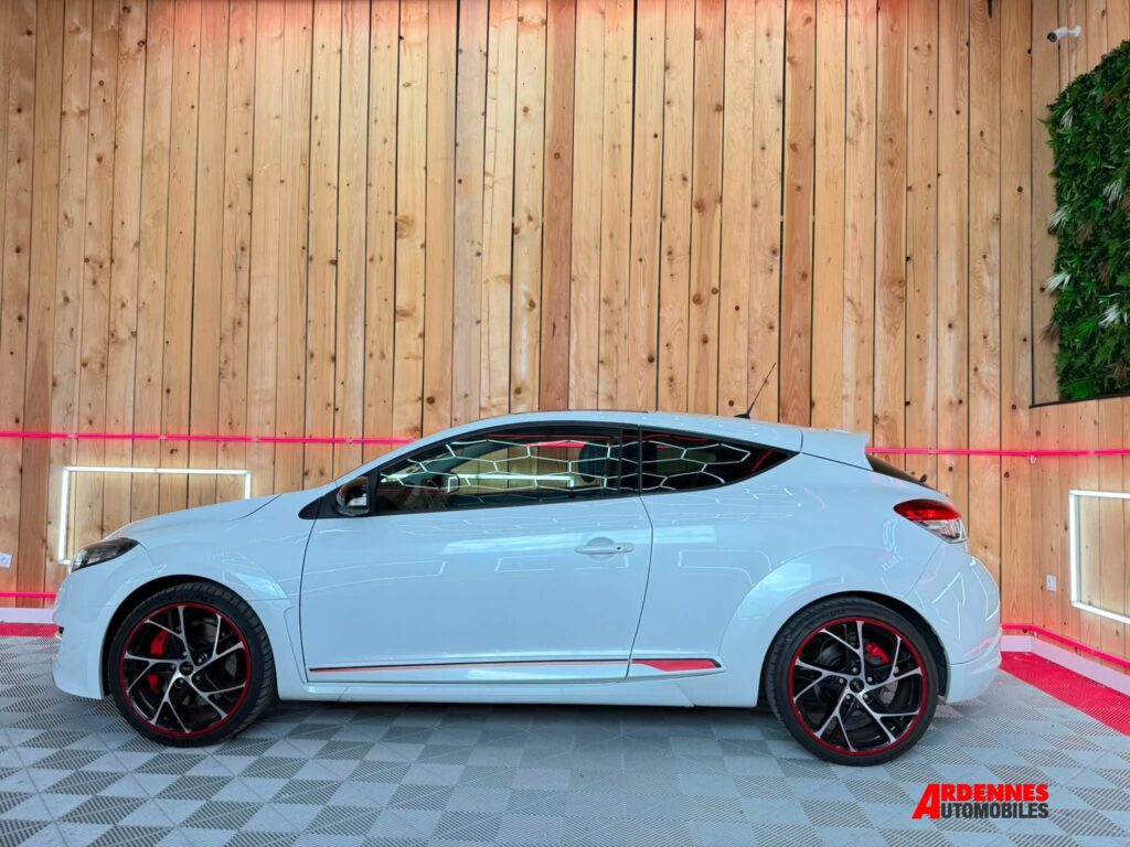 Renault Megane Coupe 2.0T 265ch RS d'occasion – Ardennes Automobiles, Ardennes