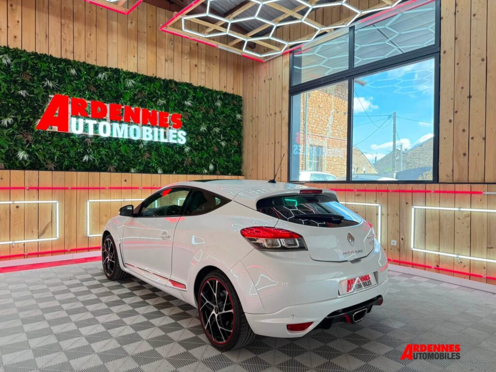 Renault Megane Coupe 2.0T 265ch RS d'occasion – Ardennes Automobiles, Ardennes