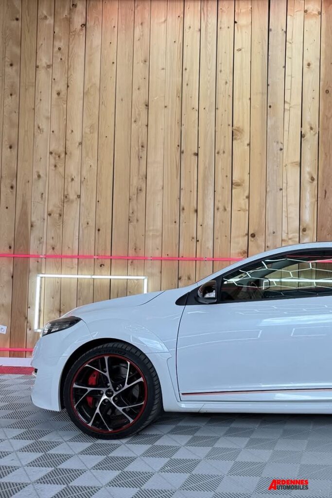 Renault Megane Coupe 2.0T 265ch RS d'occasion – Ardennes Automobiles, Ardennes