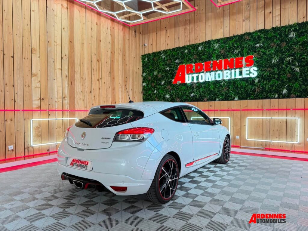 Renault Megane Coupe 2.0T 265ch RS d'occasion – Ardennes Automobiles, Ardennes