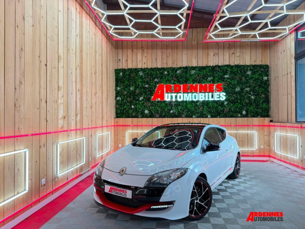 Renault Megane Coupe 2.0T 265ch RS d'occasion – Ardennes Automobiles, Ardennes